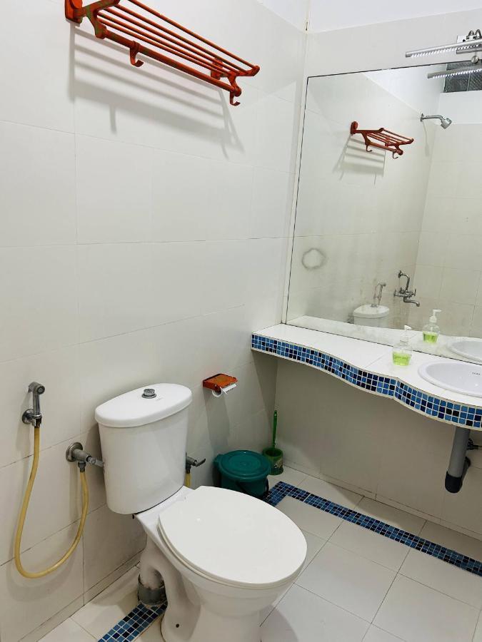 Chameleon Beach Resort, Cherai Kochi 외부 사진